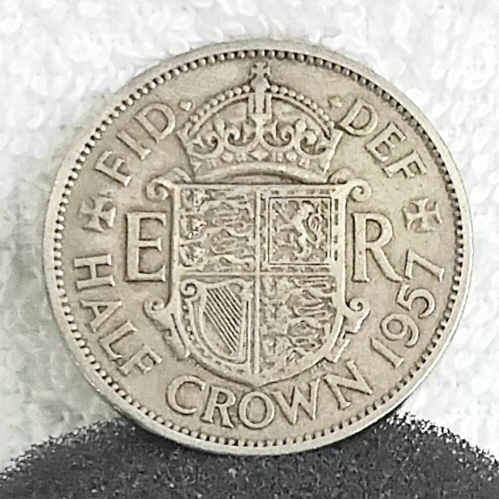 Circulated 1957 British Half Crown Elizabeth II Coin Made of Copper/Nickel!!